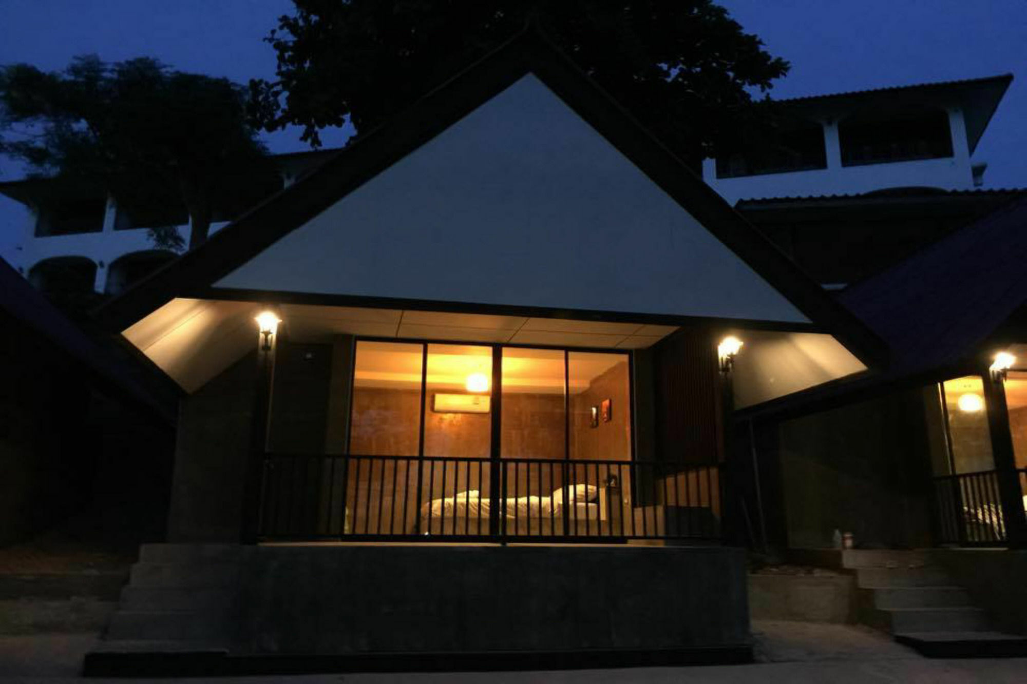 Rim Kaeng Resort Kaeng Krachan Exterior photo