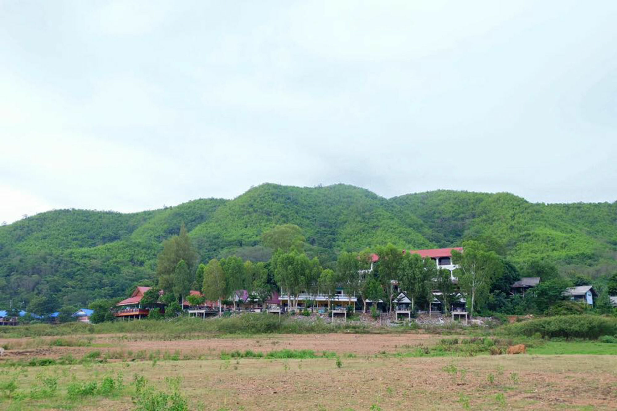 Rim Kaeng Resort Kaeng Krachan Exterior photo